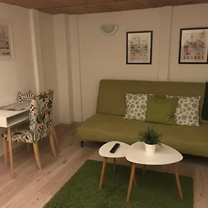 revay-6-apartment.inbudapesthotels.com/